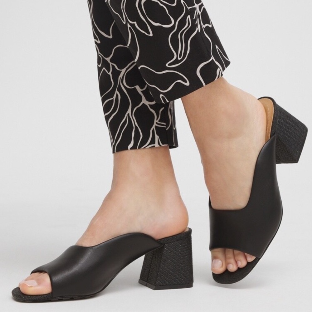 Chicos Violet Block heel in black leather modern slip on heels sandals NWOB